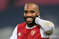 九游体育-包含萨拉赫在湖人比赛中战术调整，战术调整引发热议！的词条